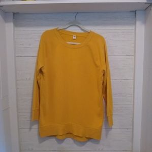Old Navy sweatshirt